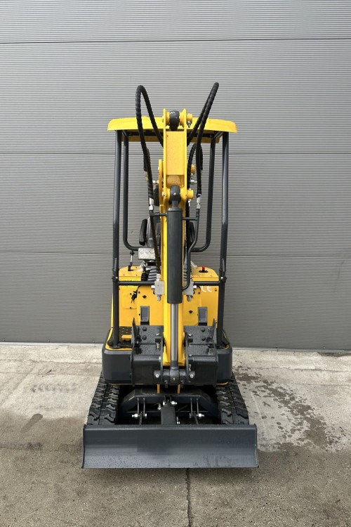 Minikoparka IB08 (4).jpeg