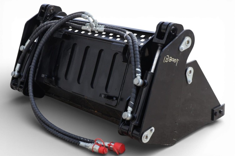 Łyżka 4 w 1 do miniładowarki Interbauer (38).jpg