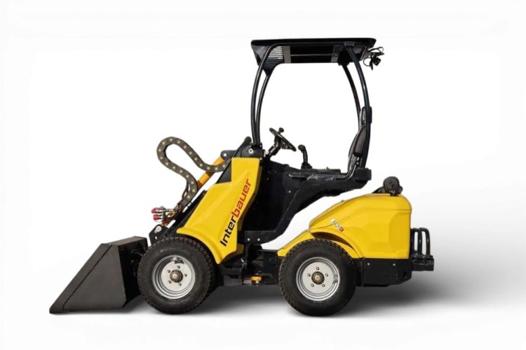 ib800  ładowarka ogrodowa jak avant (1).jpg