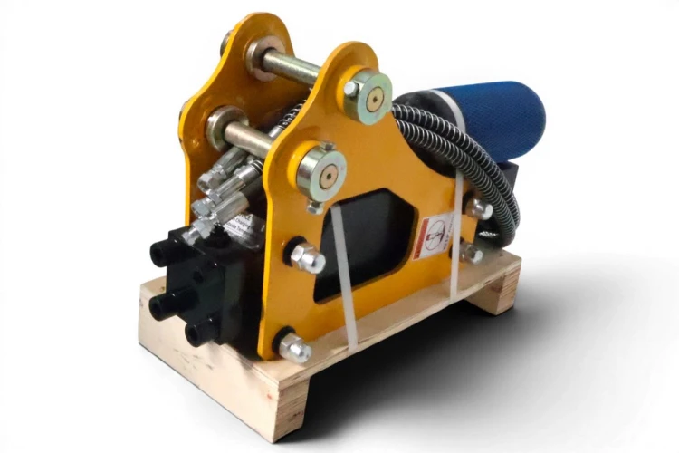 młot wyburzeniowy do minikoparki (12).JPG