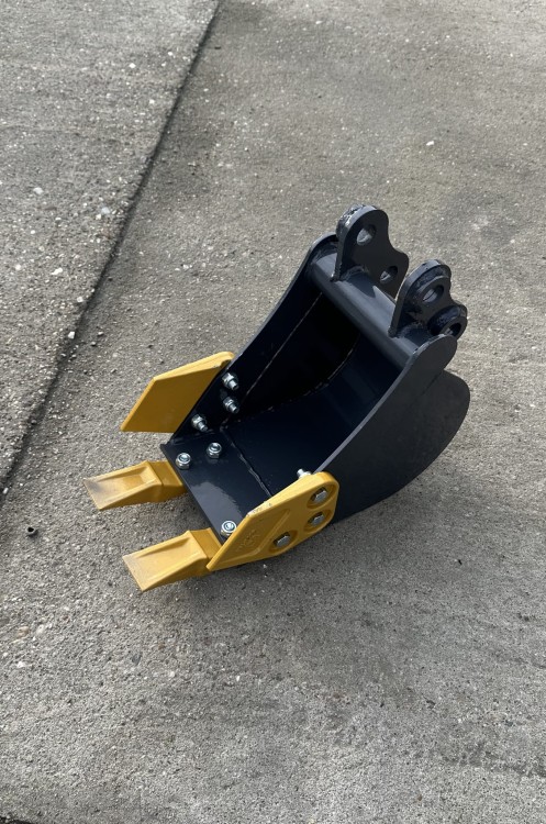 łyżka z zębami 20cm  (2).jpeg